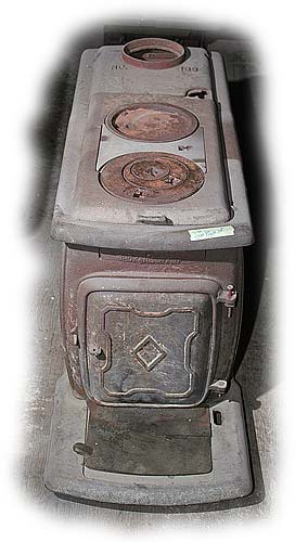 7-32: Star Box Stove