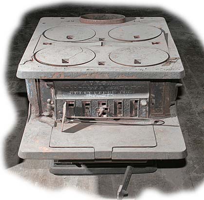 7-14: Little Aurora Cook Flat Cook Stove